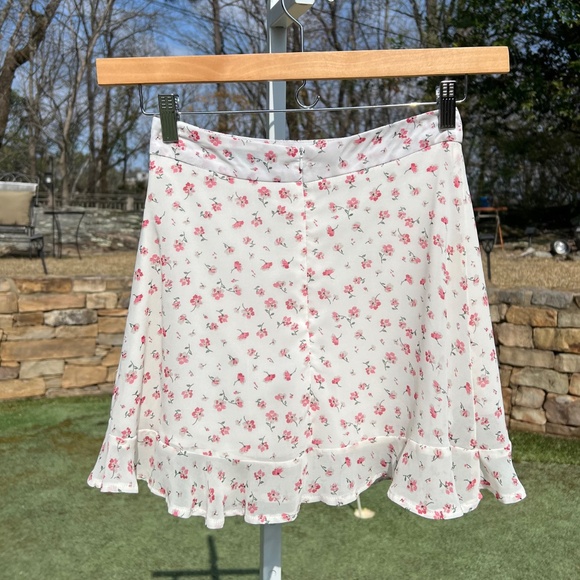 Cream Skirt with Coral and Mauve Flowers - Picture 5 of 9